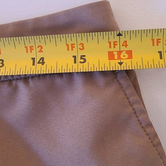Izod Golf Cool Fix Tan Golf Skort Size 4 - Picture 9 of 11